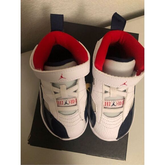 Jordan Jumpman Two Trey Little Kids Shoes Size 6C - Picture 4 of 7